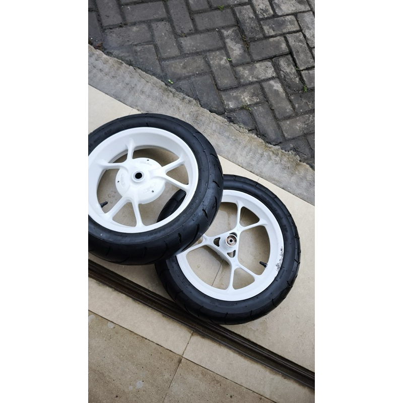 velg aerox new ori repaint putih+ban irc