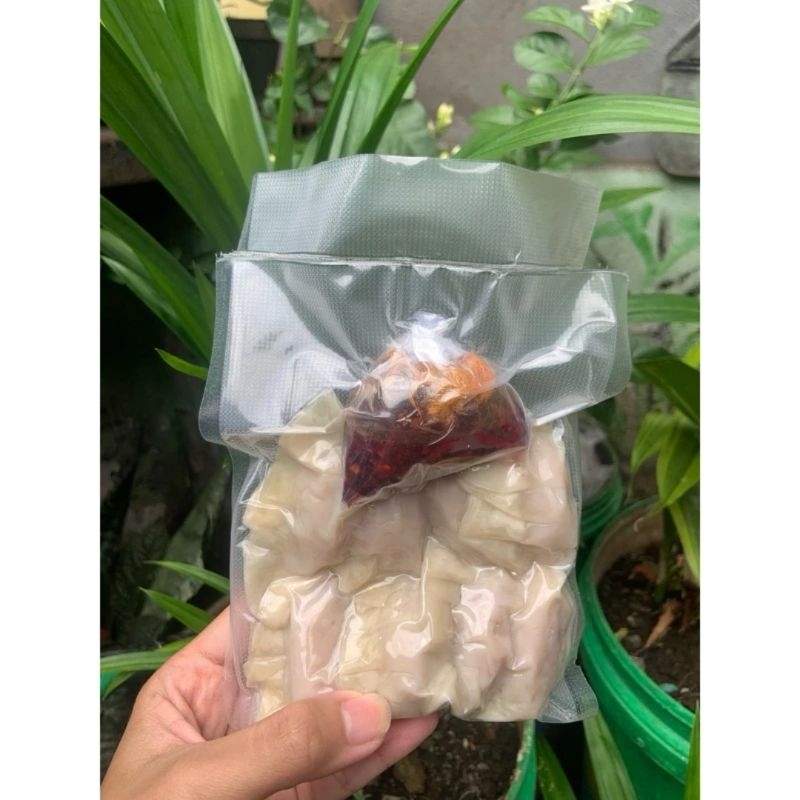 

pangsit rebus Chili oil frozen