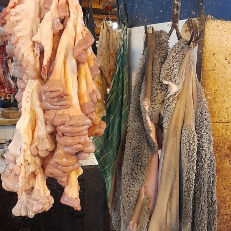 

JEROAN SAPI/USUS SAPI LOKAL UTUH 500G-1KG FRESH