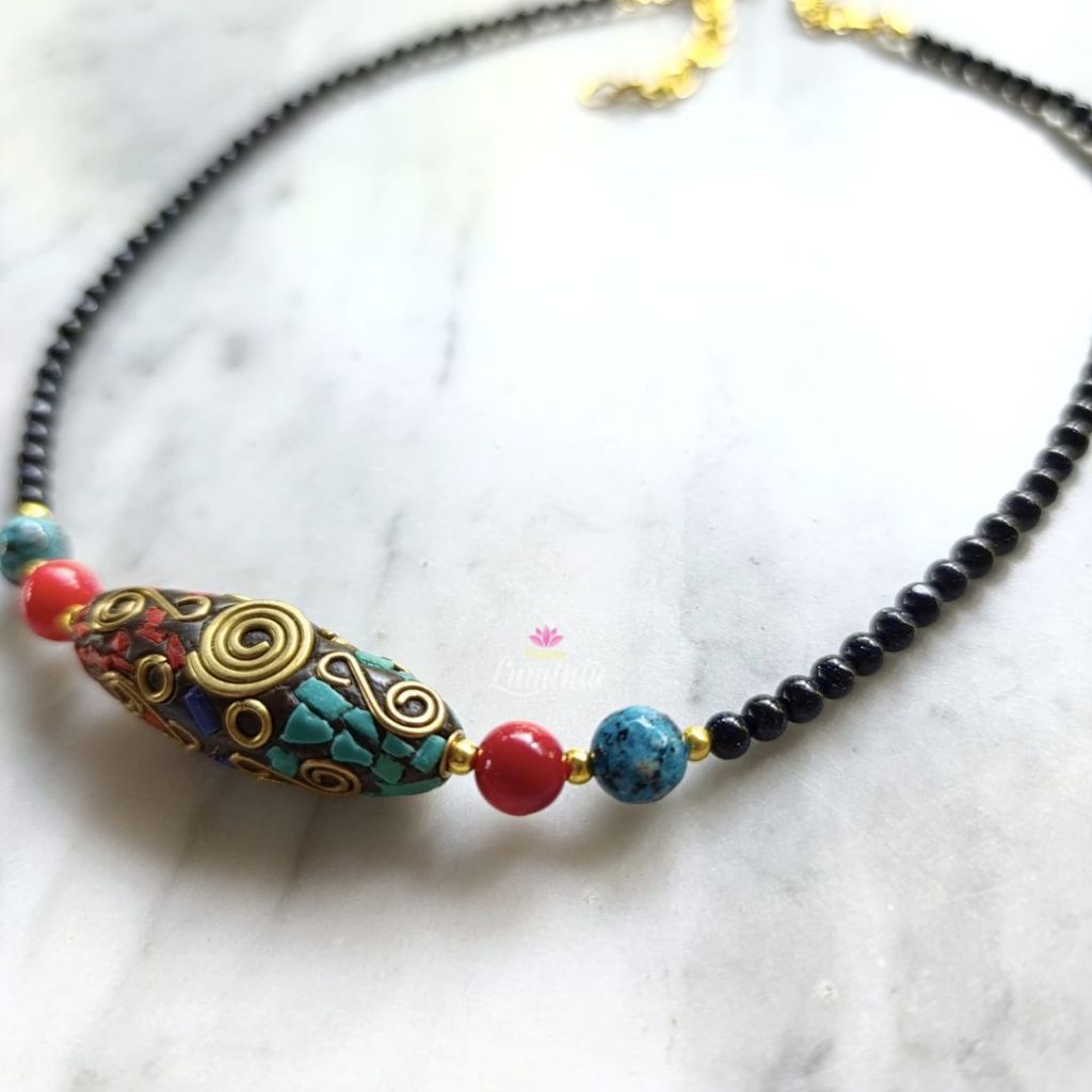 Kalung Wheel of Joy dengan Nepal Handmade Copper Bead