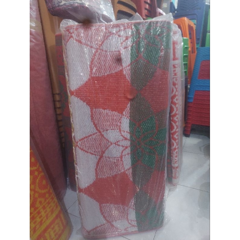 Tikar plastik lipat dua/tikar plastik gunung super 2×6 meter/tikar lesehan bahan bagus