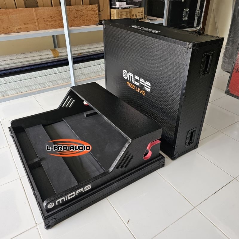 Hardcase Mixer MIDAS M32 LIVE