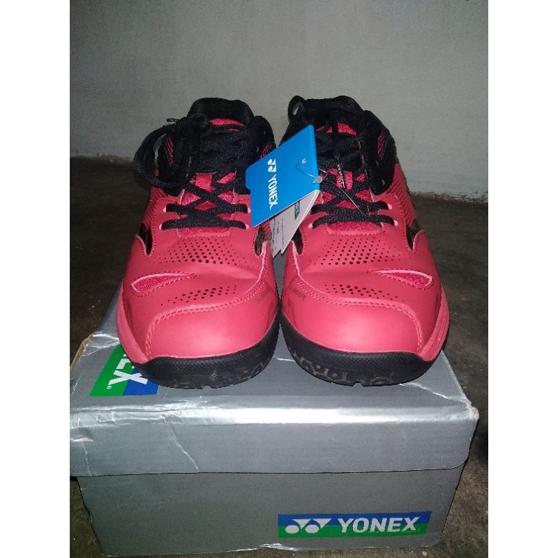 sepatu Yonex Atlas