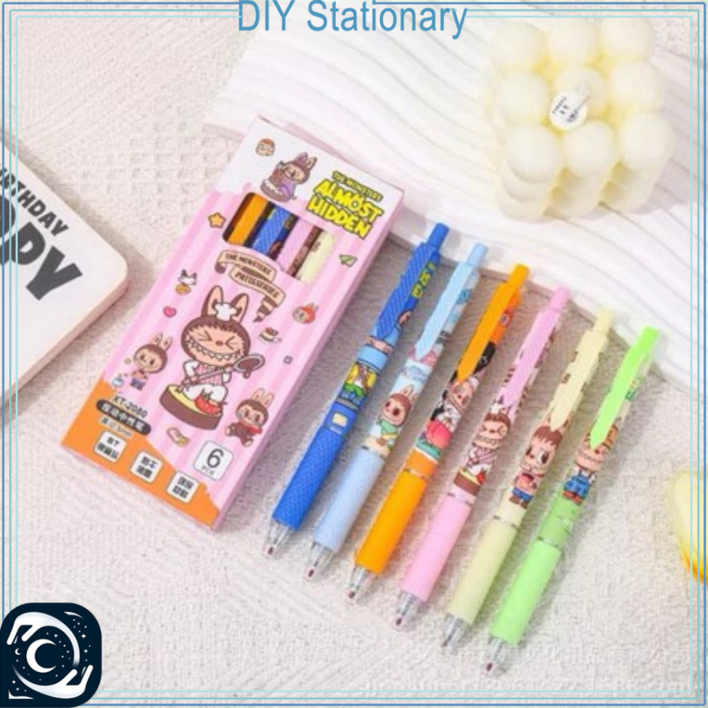 

Pulpen Gel Karakter Labubu Capybara Viral Pena Tinta Hitam 0.5mm Ball Pen Cartoon AT42