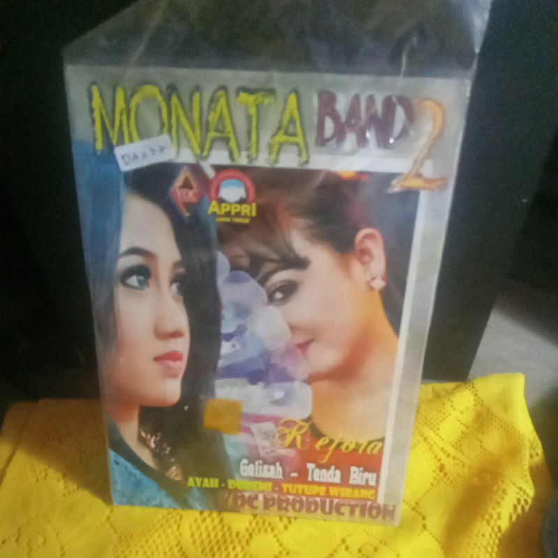 VCD MONATA BAND 2 DA057