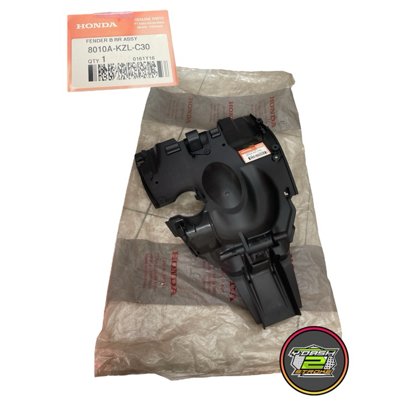 rear fender inner spakbor slebor belakang dalam kolong honda spacy Fi injeksi original ahm honda 801