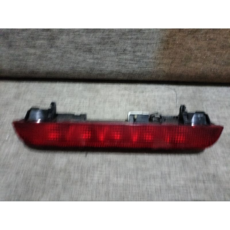 Lampu stoplamp bagasi Nissan Xtrail t30