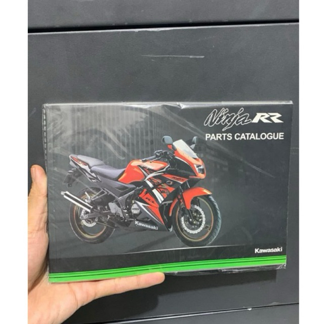 BUKU PANDUAN KATALOG NINJA RR NEW OREN BUKU CATALOG KAWASAKI NINJA RR NEW OREN ORIGINAL