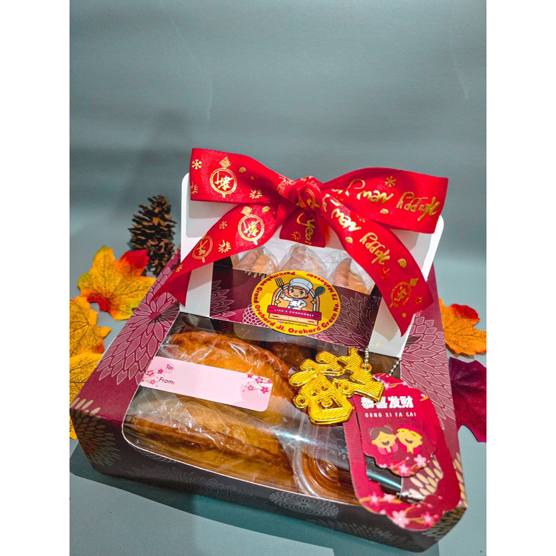 

Hampers Imlek CNY B Panada Makassar