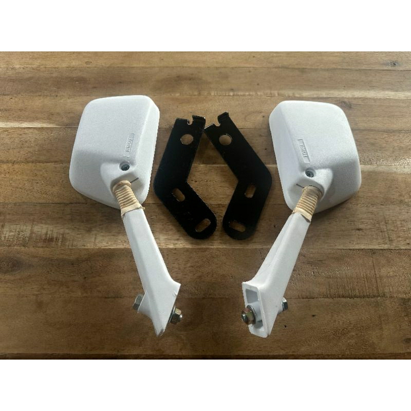 spion vespa px putih mg