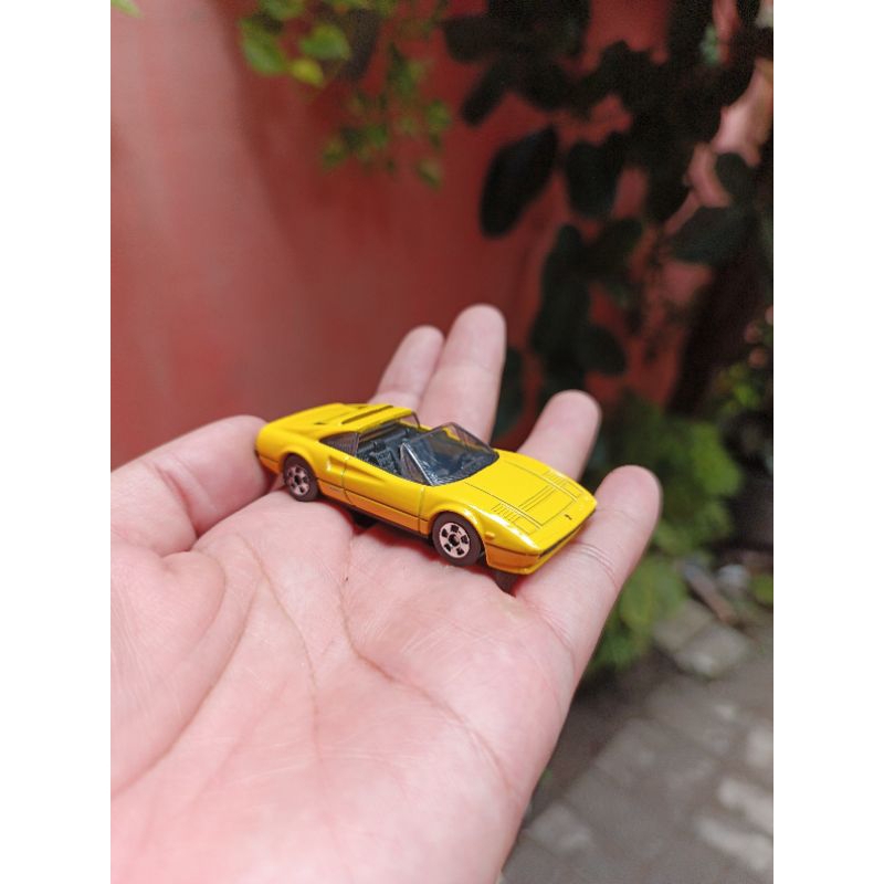 Diecast Hotwheels Ferrari 308 GTS Loose Black Wall Hot Wheels