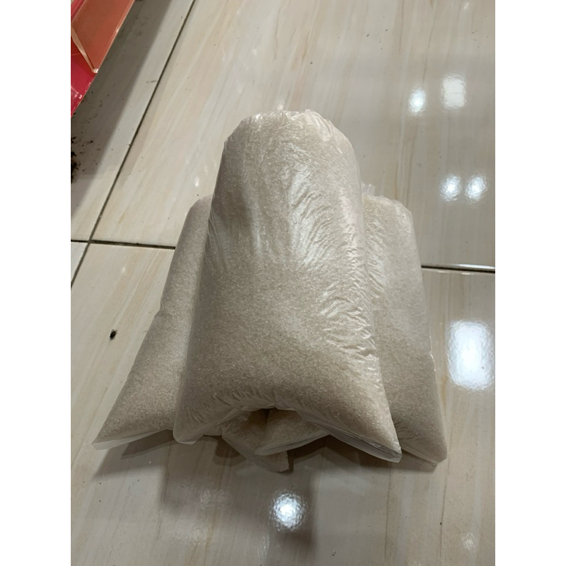 

gula pasir kemasan sendiri
