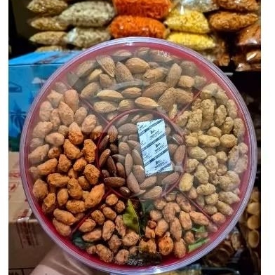 

paket kacang almond rasa