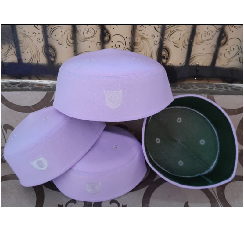 Peci Malaysia Putih Polos