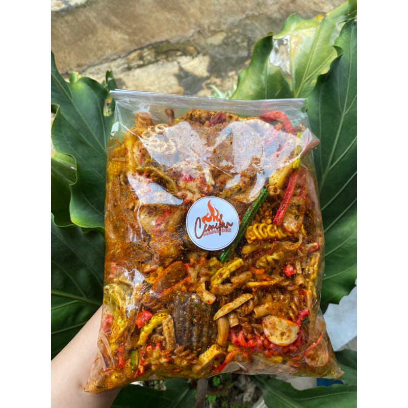 

KERUPUK SEBLAK MIX CAMPUR PEDAS DAUN JERUK 1 KG
