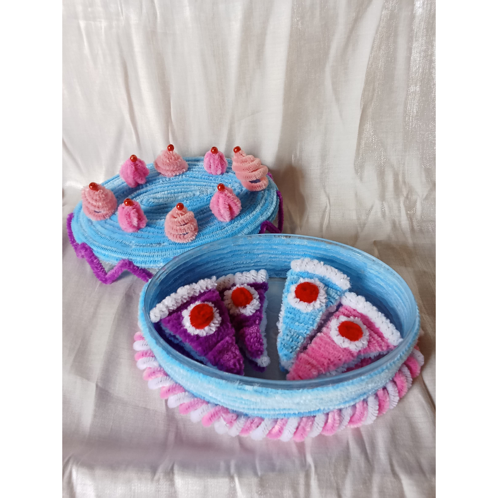 

[Baca Deskripsi] Kado Kue Ulang Tahun | Birthday Cake Pipe Cleaner | Kue Kawat Bulu