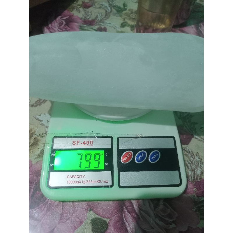 

Es Batu Besar-Air Dingin Beku Freezer khusus Instant,Es Batu Medan, Es Batu murah,Es batu GOSEND,GRAB,INSTAND