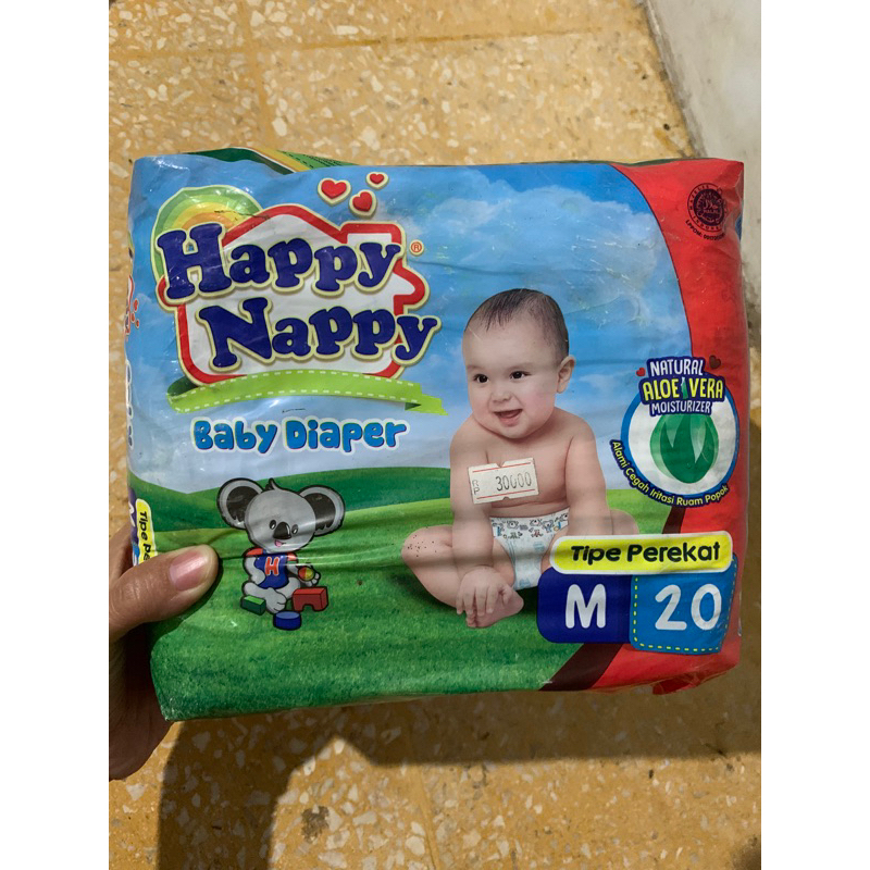 Popok Bayi Pampers Happy Nappy Tipe Perekat Size M Isi 20 - Diskon Sale Cuci Gudang