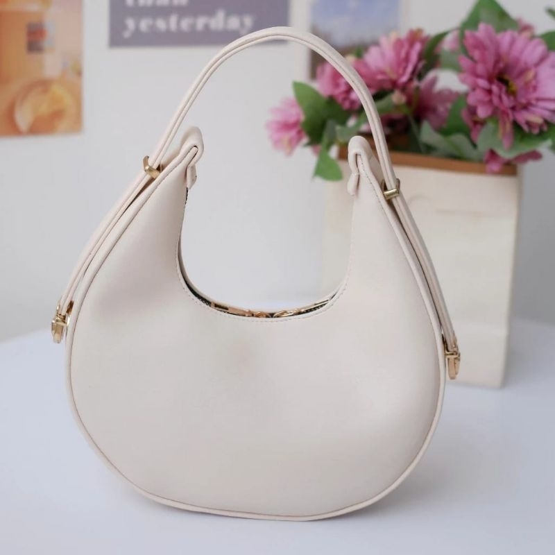 Tas selempang Zara wanita kekinian