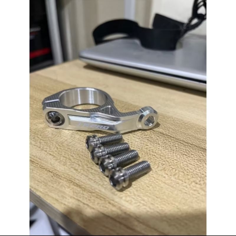 Baut Bricket Cincin  Stanlins Kupingan Lampu TK Pro [1 Set]