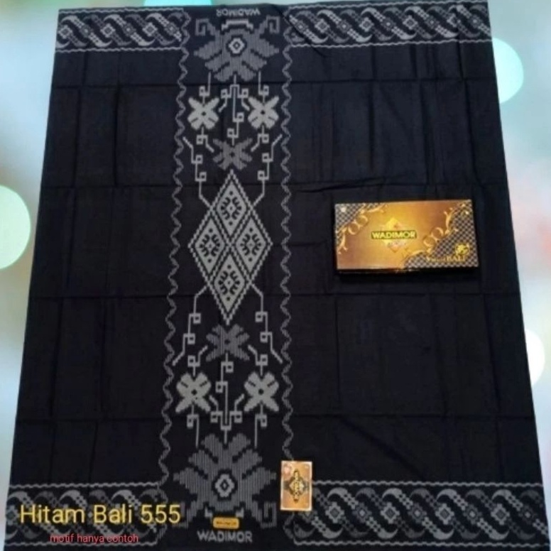 Top Seller WADIMOR SARUNG WADIMOR MOTIF BATIK BALI  HITAM POLOS murah dan berkualitas