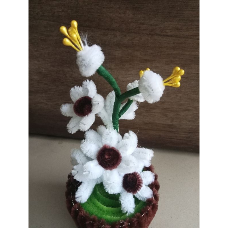 bunga kawat bulu / bunga dari kawat bulu / bunga hias kawat bulu / bunga hias kawat mercy / bunga hi