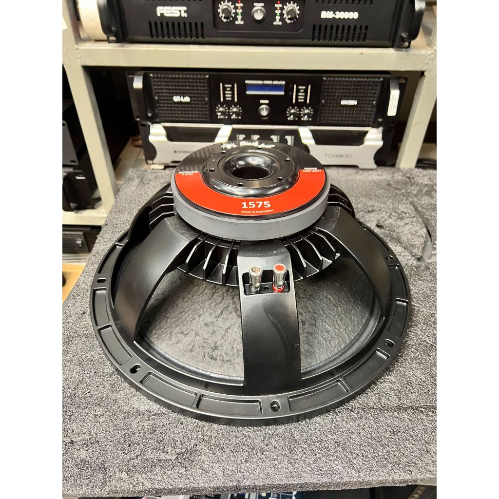 Black Spider 1575 Komponen Speaker 15 Inch 15 75