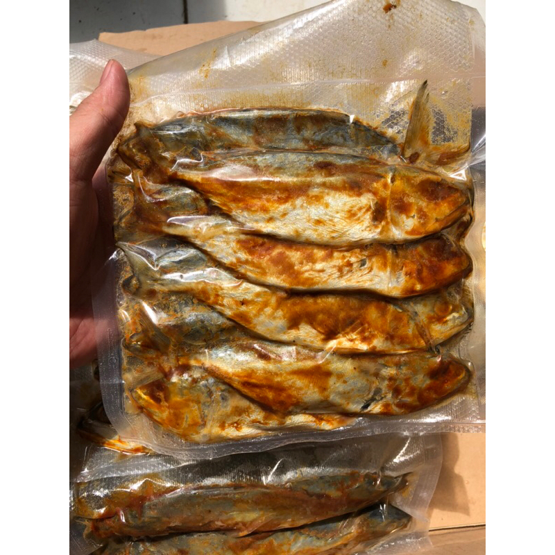 

Ikan asin peda merah / kembung baceman