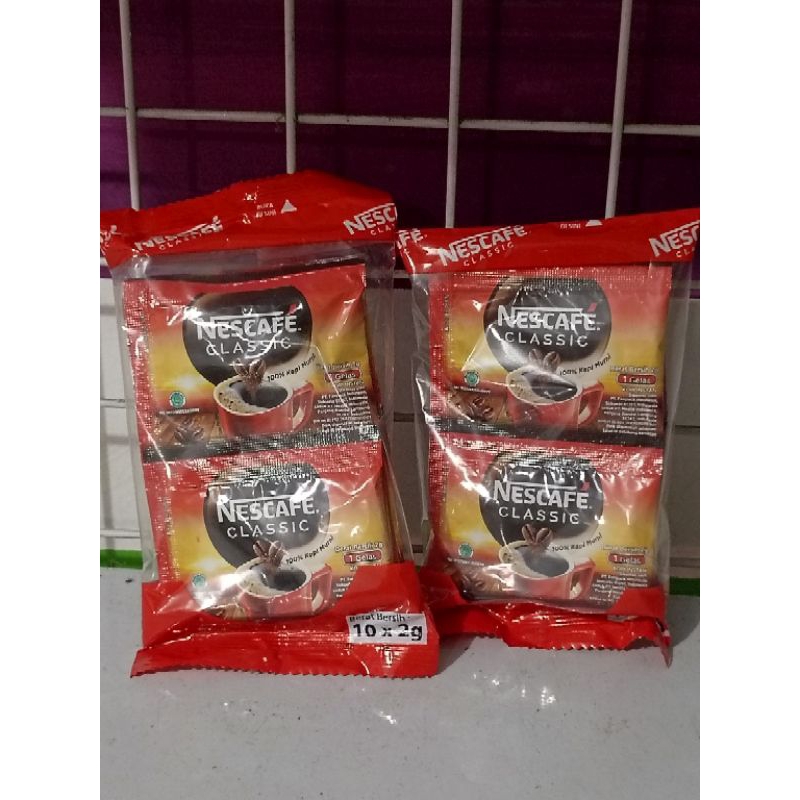 

KOPI NESCAFE CLASSIC KOPI INSTANT // KOPI HITAM 2 GR X 10 PCS