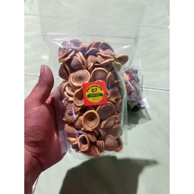 

Kuping Gajah cokelat mini 250 gram cumcum mini cokelat