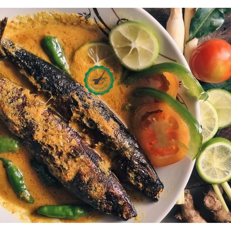 

Ikan Asap Siro/Lemuru 1 pack isi 4 ekor utuh