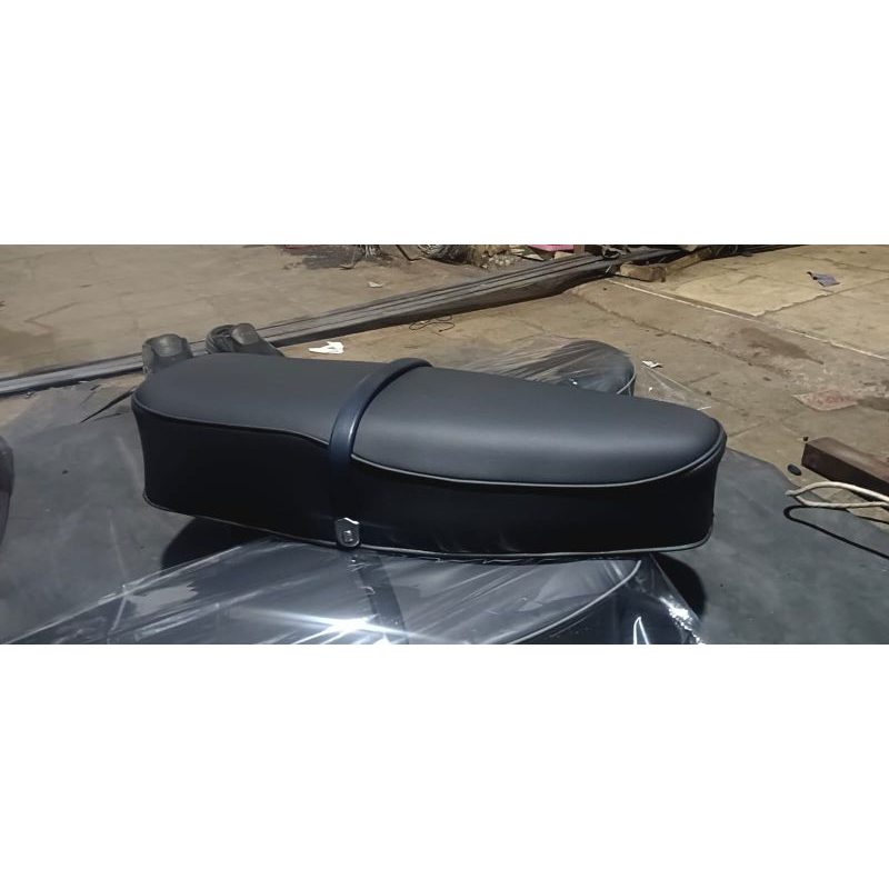 jok vespa panjang model rally berkualitas cocok untuk vespa super sprint px ps pts dll