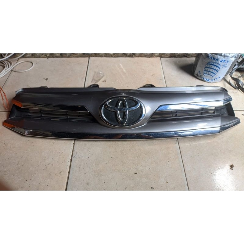 Grill Innova Reborn 2016-2019 Original