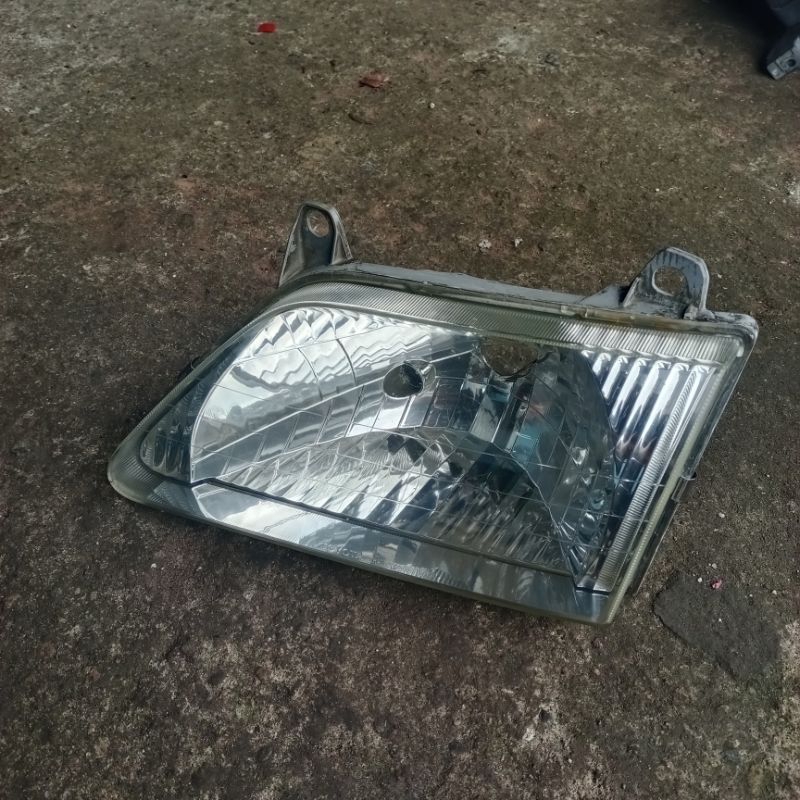 head lamp Toyota Soluna 2002 kiri