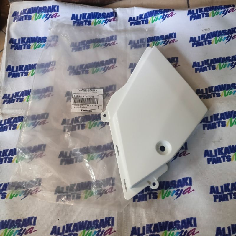 BODY BELAKANG KANAN KECIL KLX 140 KLX140 ORIGINAL