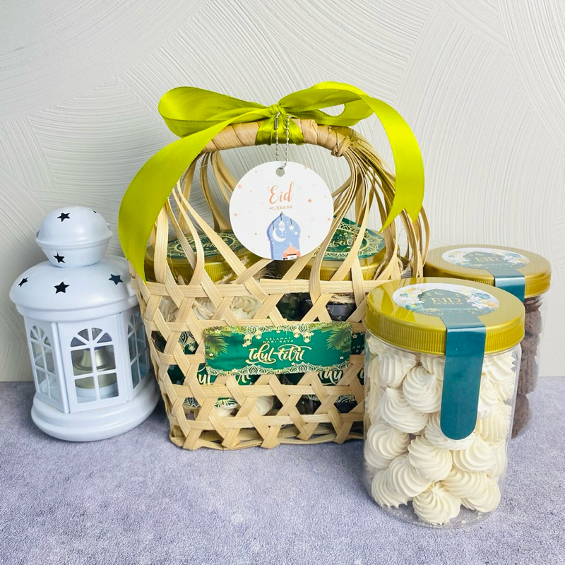 

HAMPERS KUE LEBARAN ESTETIK PAKET EXCLUSIVE