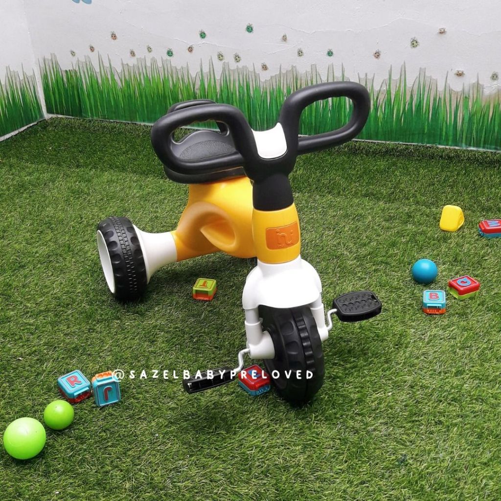 [JUAL PRELOVED]  Balance Bike Inui Dolphin Tricycle Mini Bike Merah dan Kuning