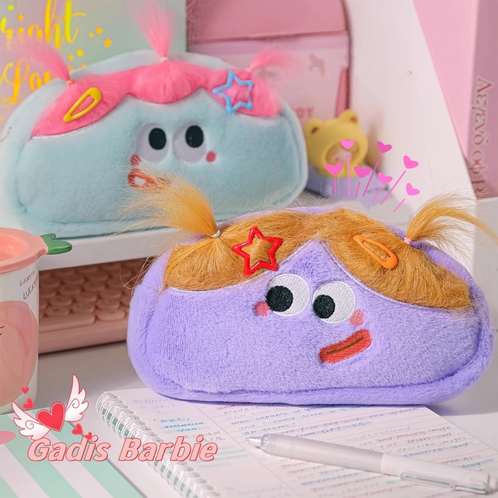 

[Kirim alat sisir✅] Tas Pena Rambut Panjang Large capacity Niche Cute Pen Kartun Bag Tempat Pensil Plush Bulu Lembut Stationery School Supplies