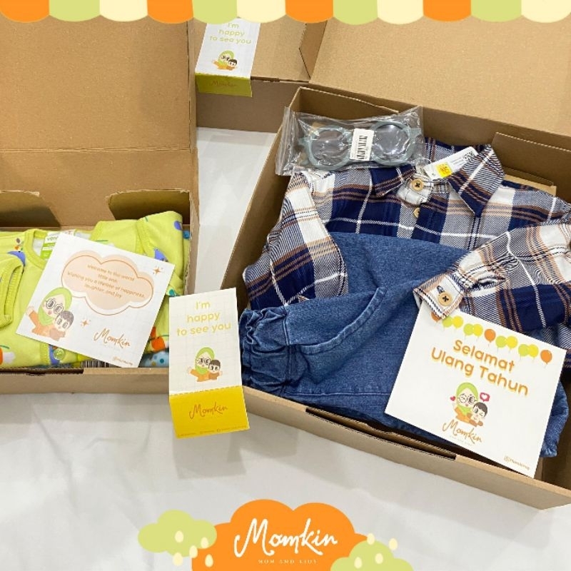 

MOMKIN - BOX HAMPERS