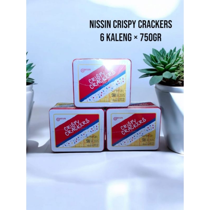 

Aneka Snack Cemilan Murah Biskuit Nissin Crispy Crackers Biscuits Kaleng 750 gr