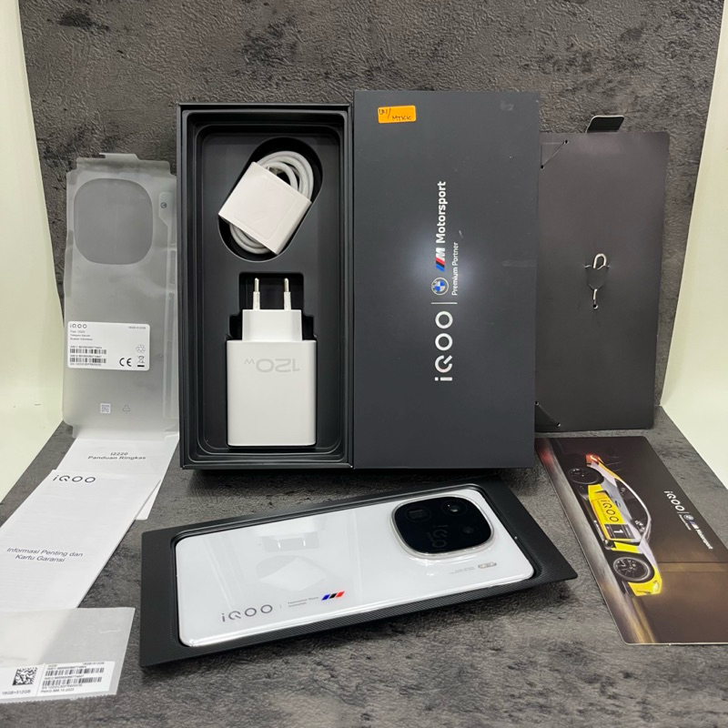 Iqoo 12 16/512gb Fullset Second Garansi Resmi