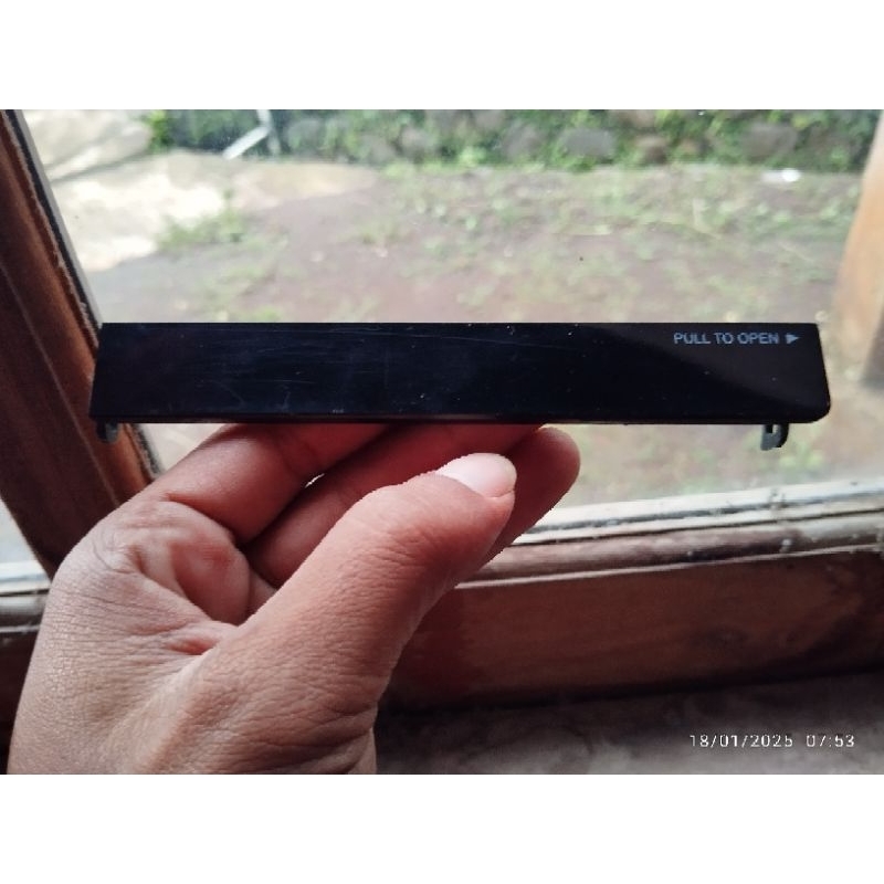 cover tutup usb/mic  depan polytron bb5210