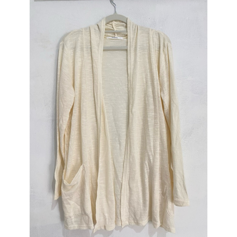 Preloved Cardigan Knit Rajut Panjang/Outer Broken White NO MINUS