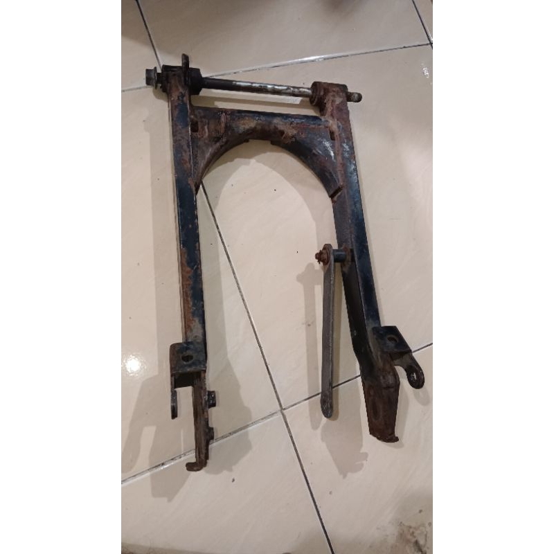 Swing Arem Arm Yamaha Vega R lama Crypton original