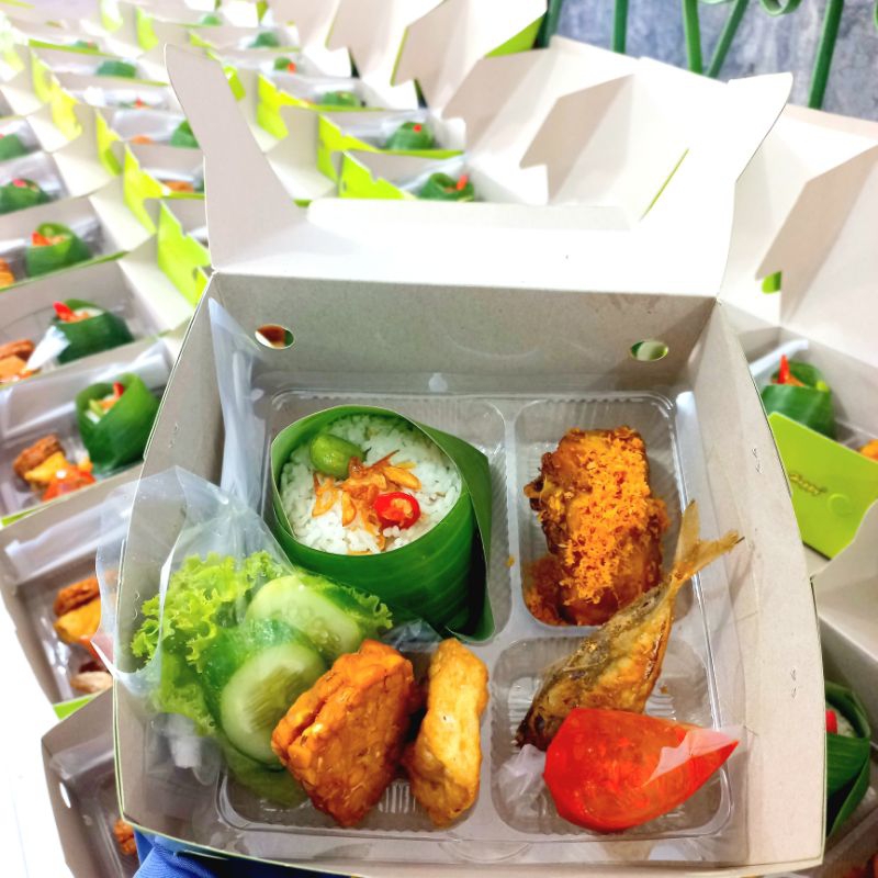 

Nasi Box /Nasi Kotak /Nasi liwet khas sunda 10 pcs /Happyyessfood