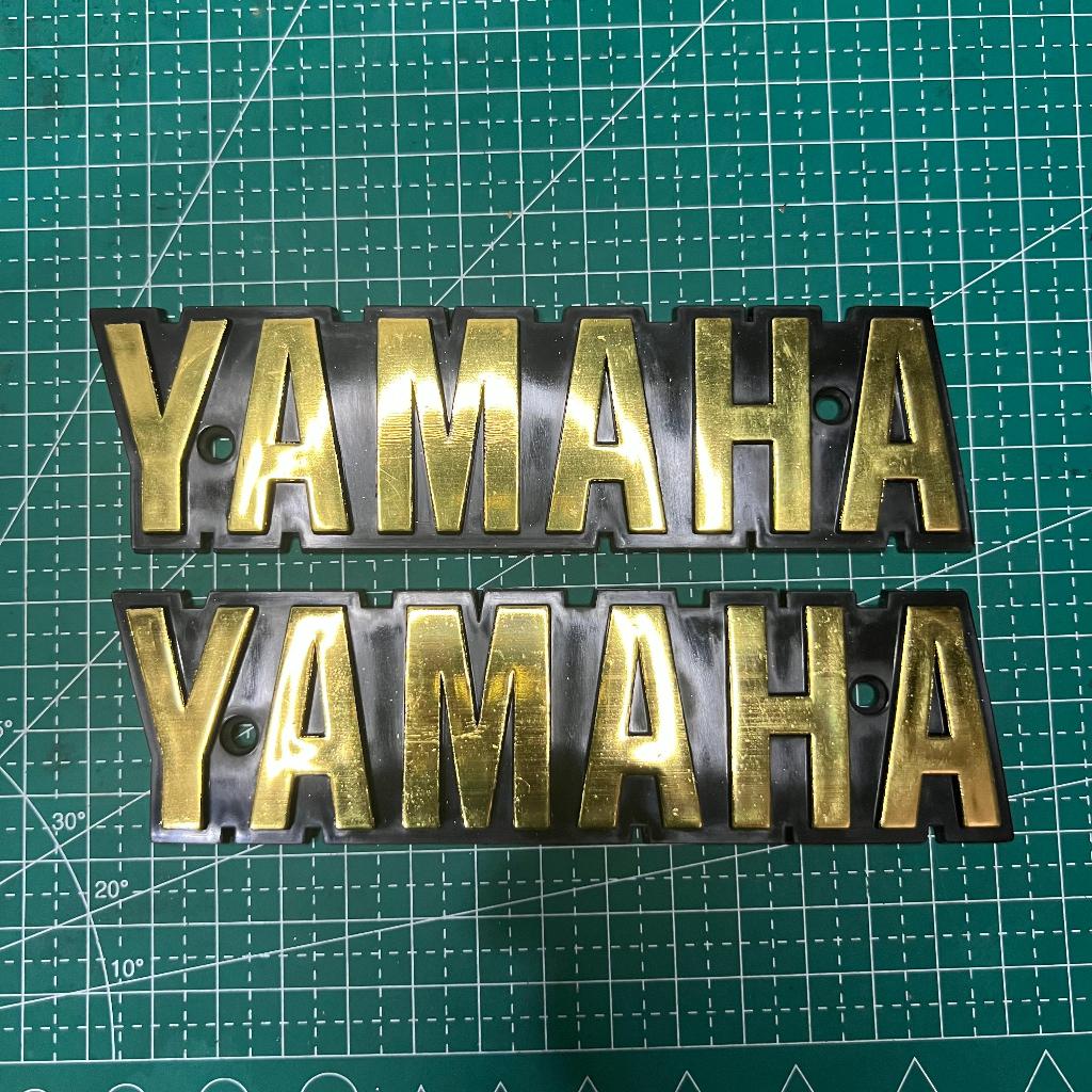 EMBLEM TANGKI YAMAHA RX SPESIAL RXS YT 115 GOLD BERLUBANG