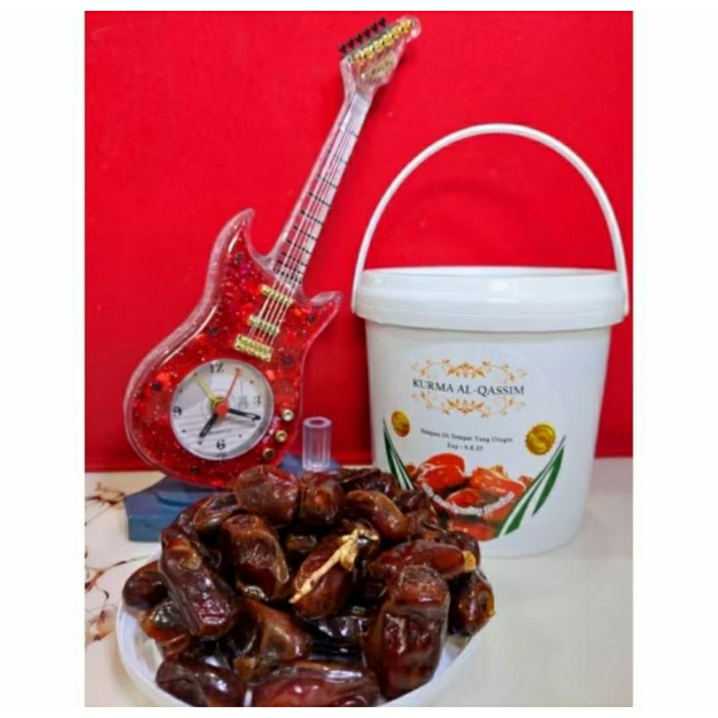 

1 (SATU) ember kurma 500gram by Dunia prabotan Kurma Al - Qassem