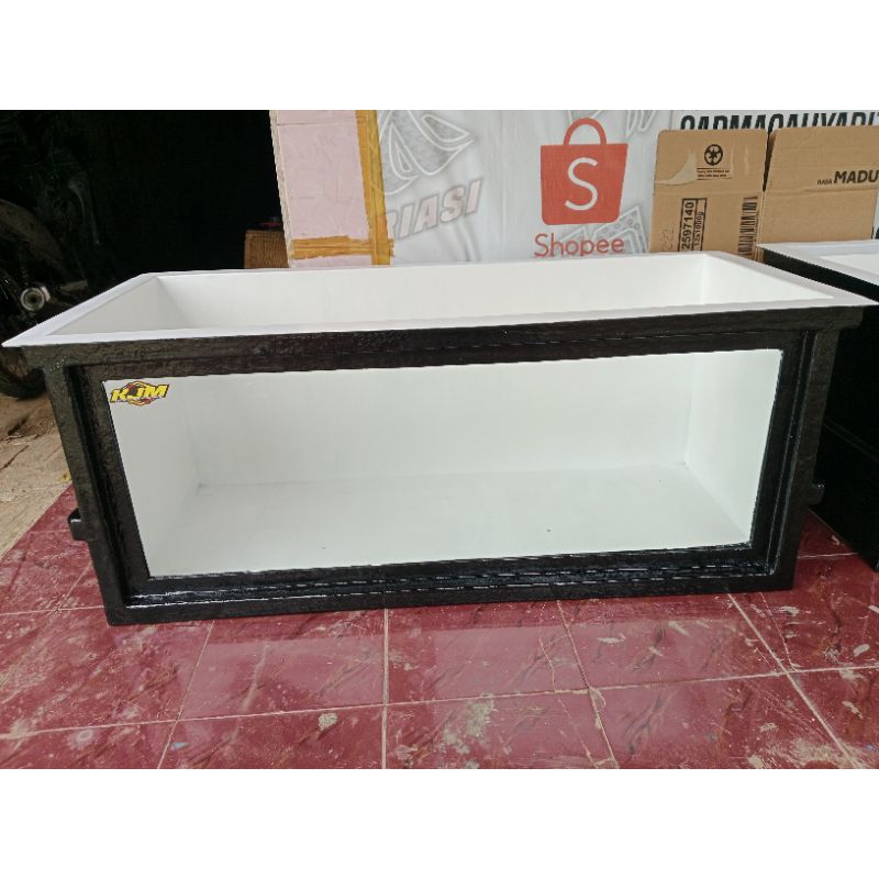 kolam ikan fiber glass size 150*60*60+kaca dpan tanpa filter