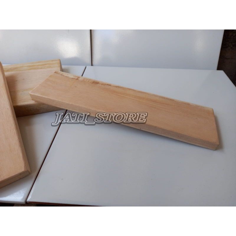 Potongan kayu kecil tebal 1 cm lebar 4 cm bahan kerajinan Furniture kayu mahoni suren