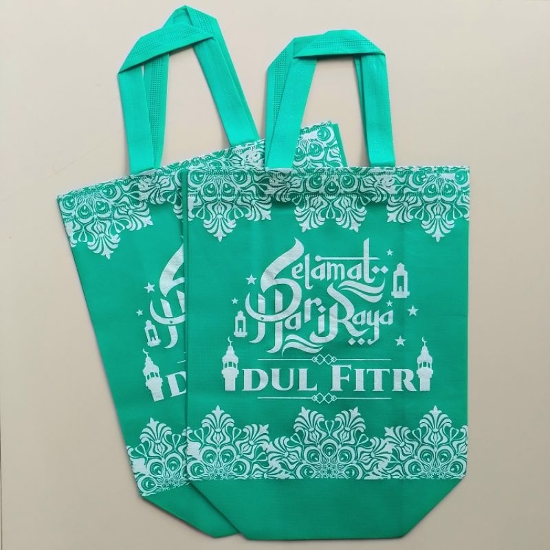 

Tas Lebaran Idul Fitri Kiky HBPA 30x33 ( Pak ) [ Original ]